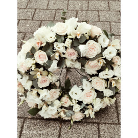 Aranjament funerar Rotund cu Trandafiri si Orhidee F24